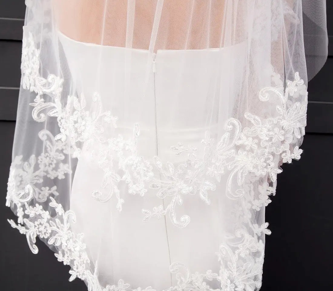 2-Tier Lace Bridal Veil with Comb